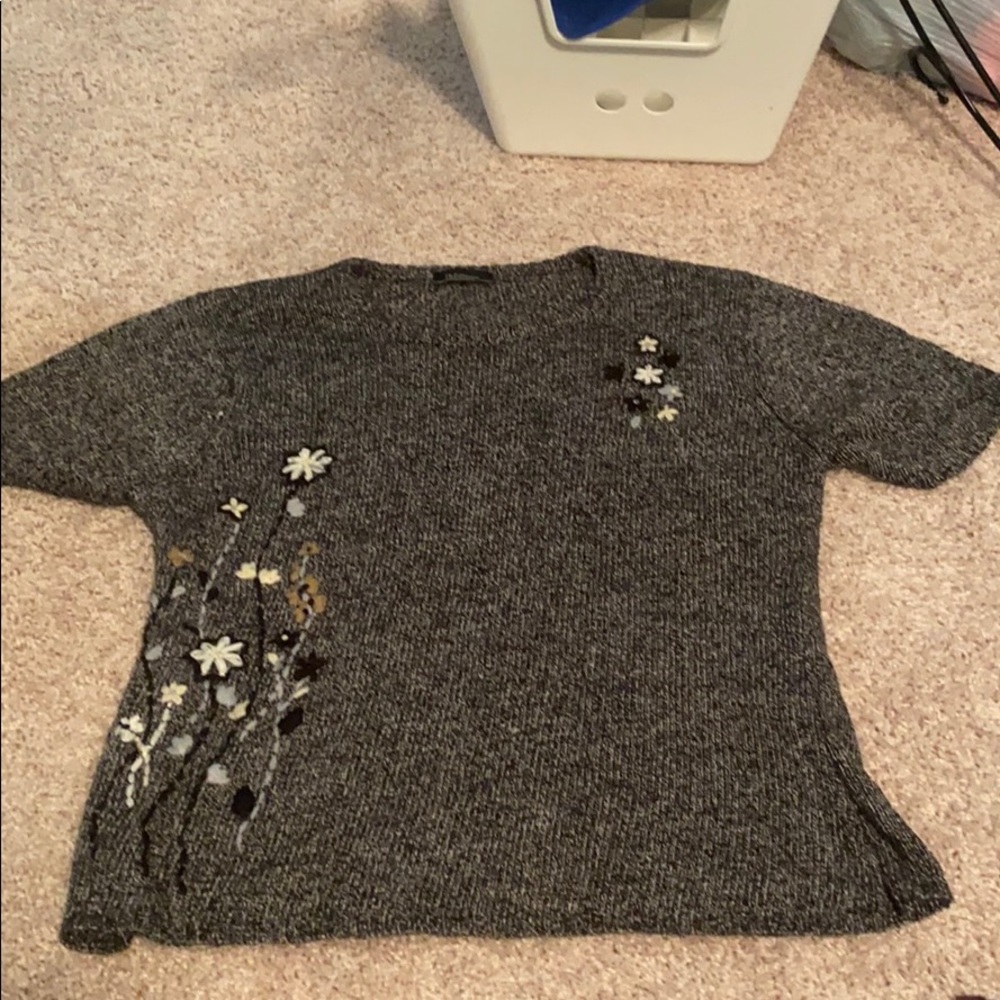 Knitted floral shirt